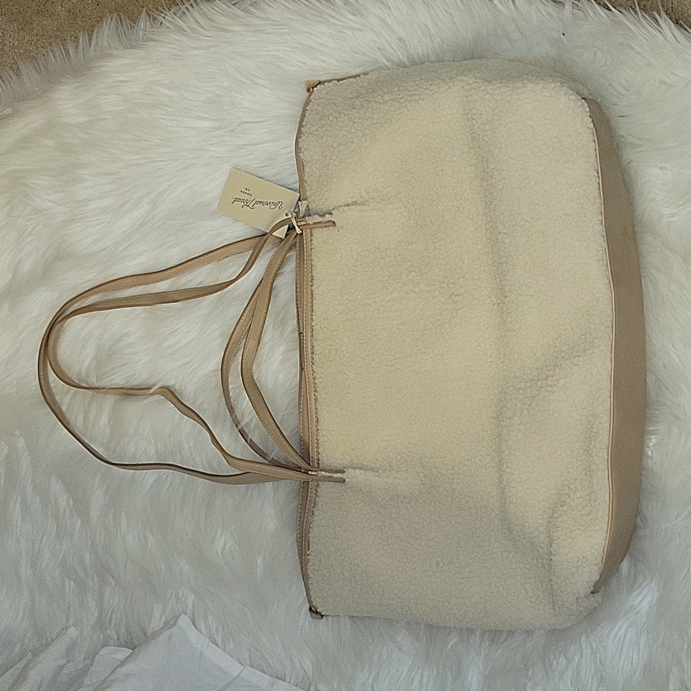 Universal Thread cream sherpa shoulder tote bag tan trim 4 handle 18x5.5…NEW